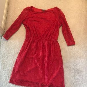 Lace red dress